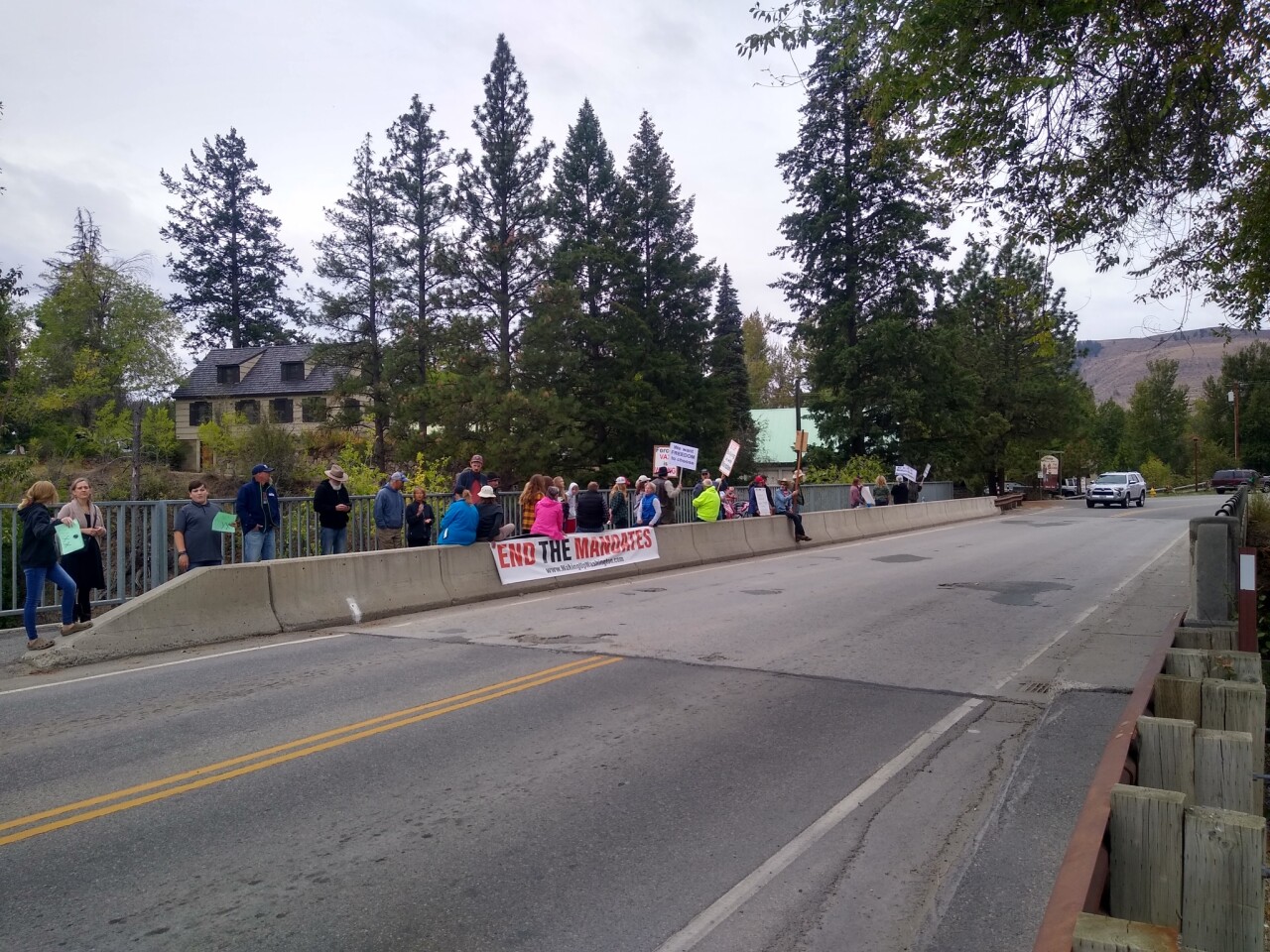 World Wide Rally for Freedom in Winthrop, WA. Photo by C. Creighton.